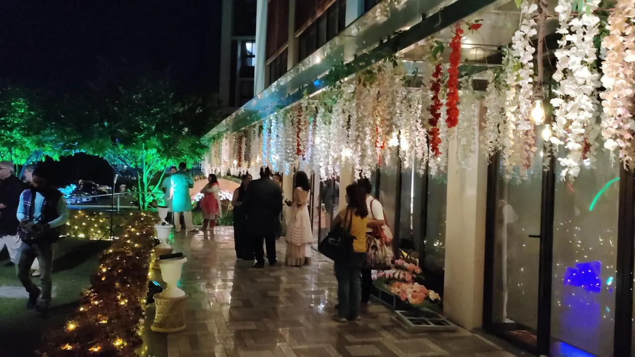 Grand Entrance Floral Arch #188 - BoB Caterer & Events Kolkata